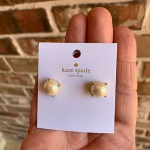 OFFERS? NEW Kate Spade Pearl Gumdrop Earrings